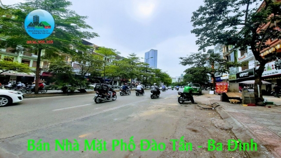 Chính Chủ Bán Nhà Mặt Tiền Phố Đào Tấn, Ngọc Khánh, 53m2, 4 Tầng, Mặt Tiền 4,3m