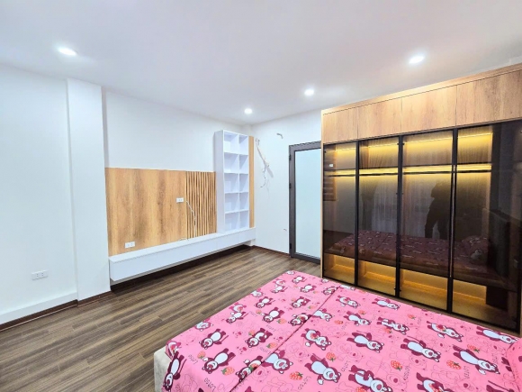 SIÊU HIẾM! NHÀ ĐẸP PHỐ HOÀNG MAI- 5 TẦNG- MT 4.5M- KINH DOANH- ÔTÔ 20M- HƠN 7 TỶ TL ????